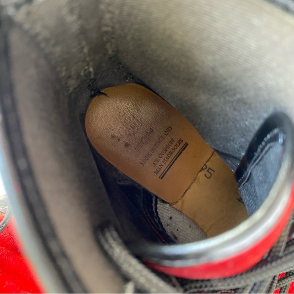 VINTAGE DR. MARTENS RED VELVET ORIGINAL 1460 ANKLE BOOTS - Picture 8 of 13